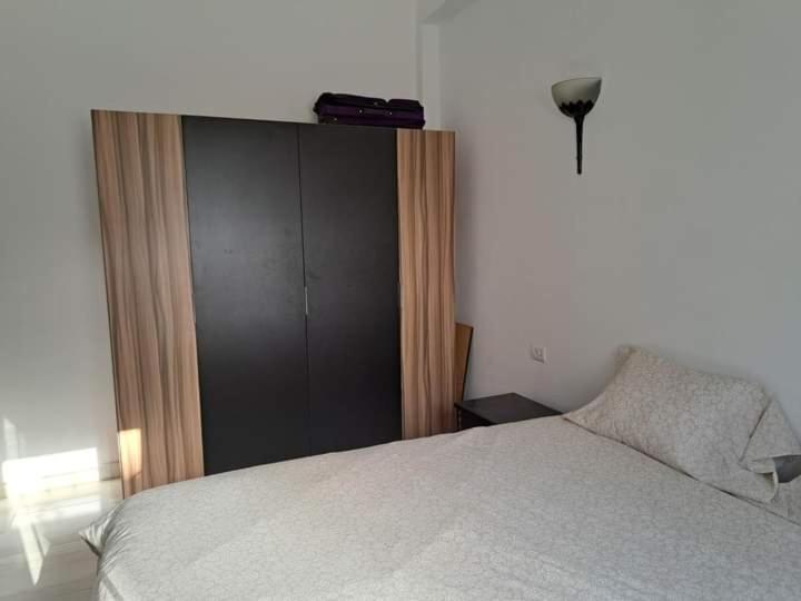Villa Louise Guest House Луксор Екстериор снимка